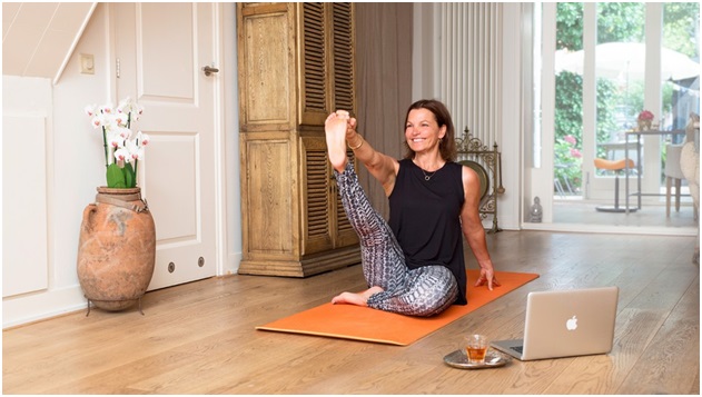 Glo’s Online Yoga Can Help You Build Dynamic, Functional Strength