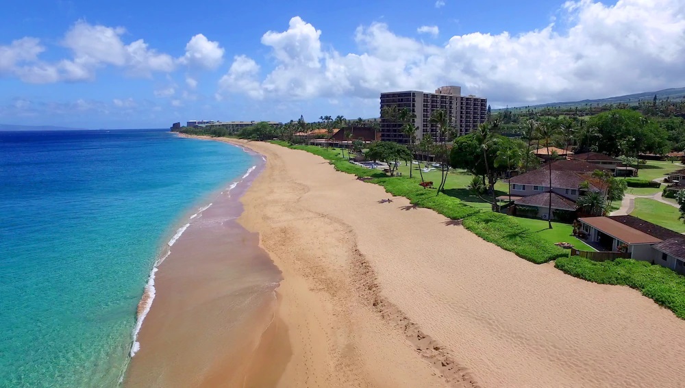 How to choose the right Beach Resort for your Vacation in Lahaina?